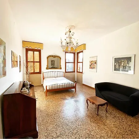 Ca' Samuele Authentic Venetian * ונציה
