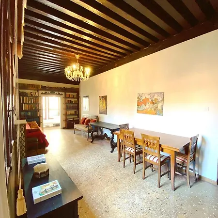 Apartment Ca' Samuele Authentic Venetian