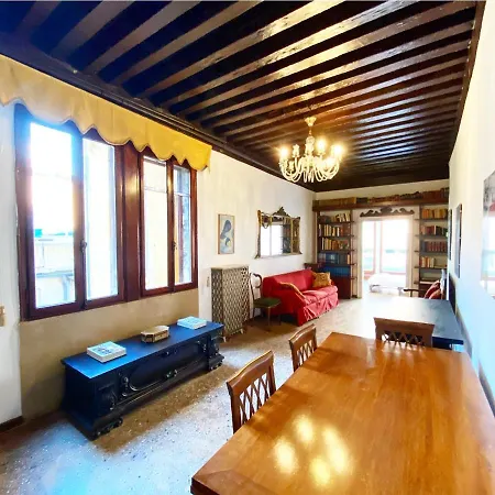 Ca' Samuele Authentic Venetian Apartment