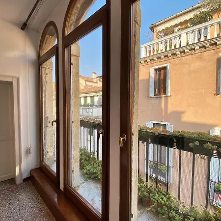 Ca' Samuele Authentic Venetian